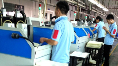 精雕機，東莞簡杰電子選擇鼎拓數(shù)控設(shè)備